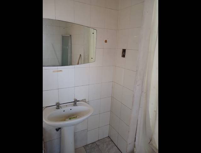11 BEDROOM HOUSE FOR SALE IN VANDERBIJLPARK CE 4